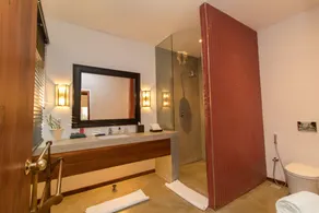 Kings Pavilion Luxury Hotel - Chambre