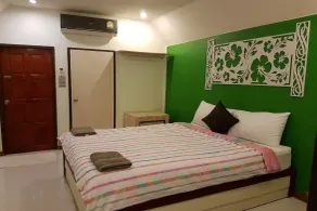 Kiangtan Houses - Room
