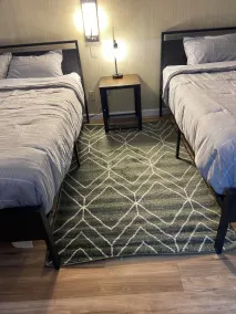 Coyote East Motel - Chambre