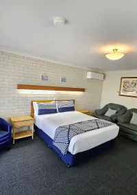 Alfred Motor Inn - Room
