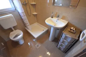 Apartment Boticki - Bathroom