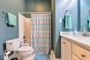 Bright Waveland Home - Walk to Beach Access! - Interiør