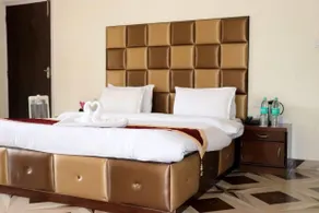 Snow Touch Resort By Sriniwasa Hotels - Room