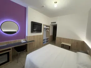 Hotel Holidays - Room