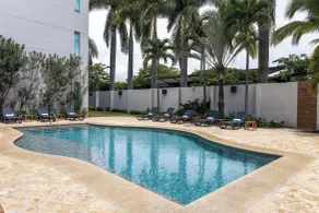 Holiday Inn Express San Jose Forum by IHG - Piscine