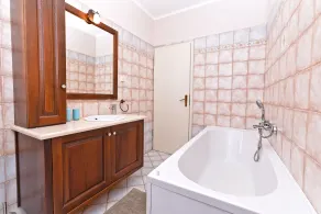 Apartment Modrusani 1561 - Baño