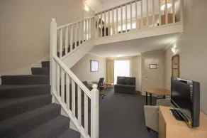 Harbour Sails Motor Inn - Room