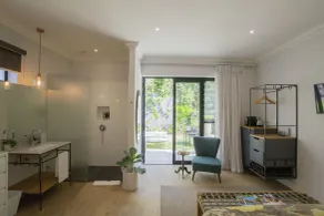 Twice Central Guest House - Værelse