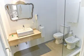 Hotel Palacio - Bathroom