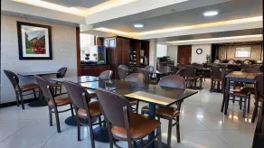 Hotel Lotus Kansas City Merriam - Restaurang