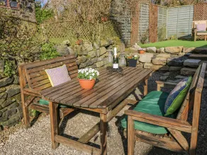 Stables Cottage - Interior