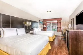 Econo Lodge Inn & Suites Florida City - Chambre