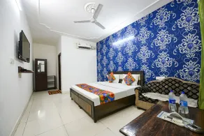 Fabexpress Diamond Sector 45 - Camera