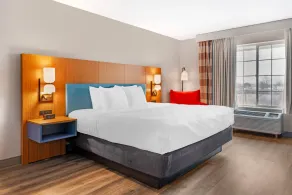 Country Inn & Suites by Radisson, West Bend, WI - Chambre