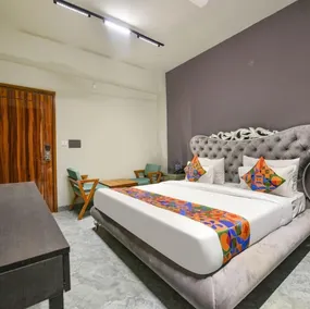 Hotel Aura Residency Haridwar  - Habitación