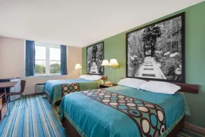 Super 8 by Wyndham Harrisburg Hershey West - Chambre
