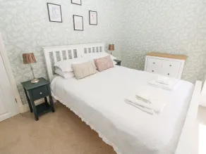 Merveilleux cottage adapté aux familles avec jardin | Avec animaux admis - Chambre