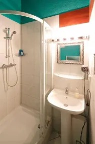 Avalon Bed & Breakfast Themen/- Nichtraucherhotel - Salle de bain