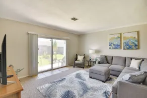 Florida Getaway - Balconies, Grill & Near Beaches! - Intérieur