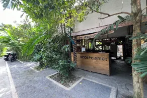 Hotel O Victouris ResortNearPantai Sepanjang - Recepción