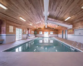 Quality Inn Merritt - Piscine