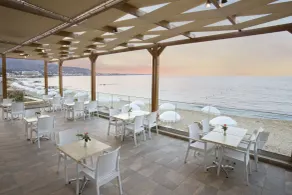 Alexander Beach Hotel & Village Resort - Restaurant