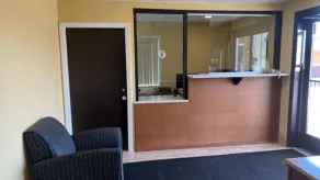 Economy Inn - Pittsburgh Airport - Réception