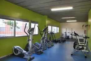 Residencia Resa Tomás Alfaro Fournier - Gym