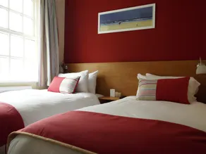 Ville Hotel - Quarto