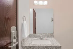 Super 8 by Wyndham Windsor/Madison North - Salle de bain