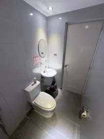 Victoria's Bed & Breakfast - Bathroom