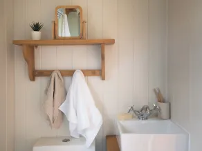 Stargazer - Bathroom