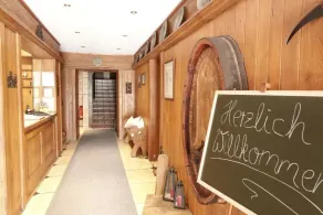 Hotel-Restaurant Zum Kirschbaum - Reception