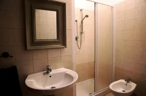 Al Teatro - Bathroom