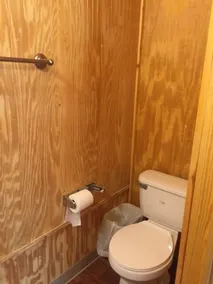 RV Resort At Carolina Crossroads - Bathroom