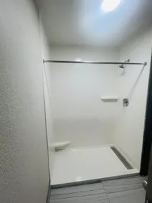 BlissPoint Inn, Kokomo - Salle de bain