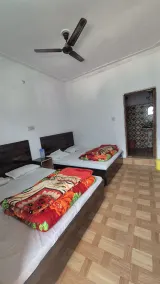 Hotel Astha  - Camera