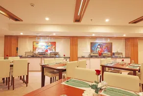Krishnavalsam Regency - Restaurant