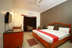 Hotel Chetan International - Room