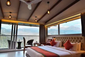 British County Resorts - Camera