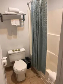 Western Inn Lakewood - Salle de bain
