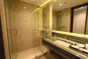 Hotel Savano - Bathroom