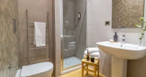 Musto Suites & Rooms - Bathroom