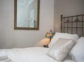 Healing Manor Hotel - Zimmer