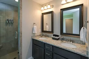Quiet Family Home 15 Mi to Dtwn Huntsville! - Badezimmer