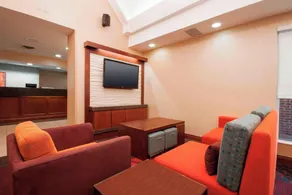 Residence Inn by Marriott Davenport - Hall