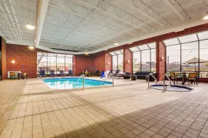 Drury Inn & Suites Springfield - Piscine