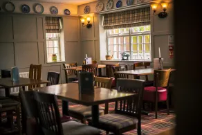 Three Horseshoes Inn - Restaurante