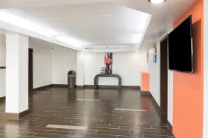 Motel 6-Macon, GA - Lobby