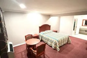 Tropic West Motel - Room